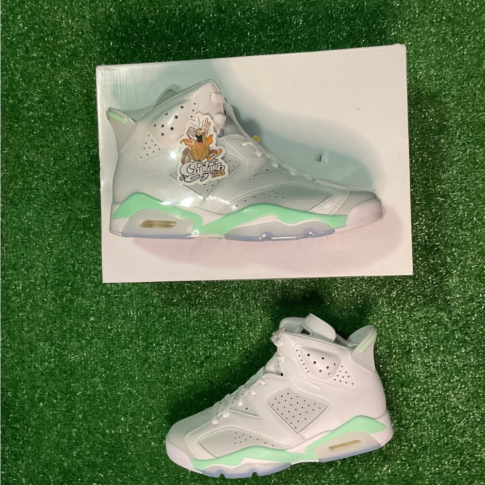 Jordan 6 min (w)